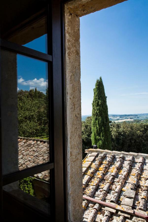Agriturismo Biologico Ebbio Villa มอนเตริจโจนี ภายนอก รูปภาพ