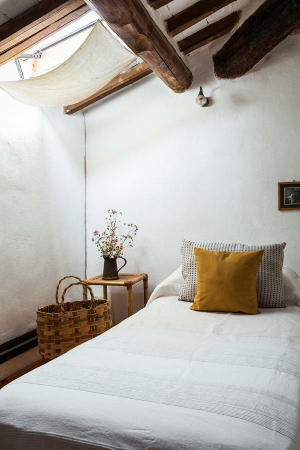 Agriturismo Biologico Ebbio Villa มอนเตริจโจนี ภายนอก รูปภาพ