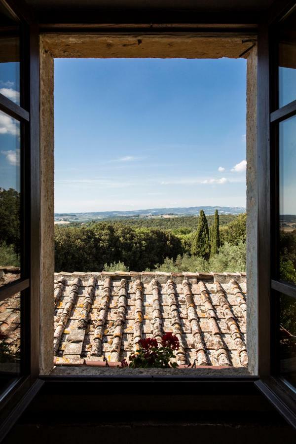 Agriturismo Biologico Ebbio Villa มอนเตริจโจนี ภายนอก รูปภาพ